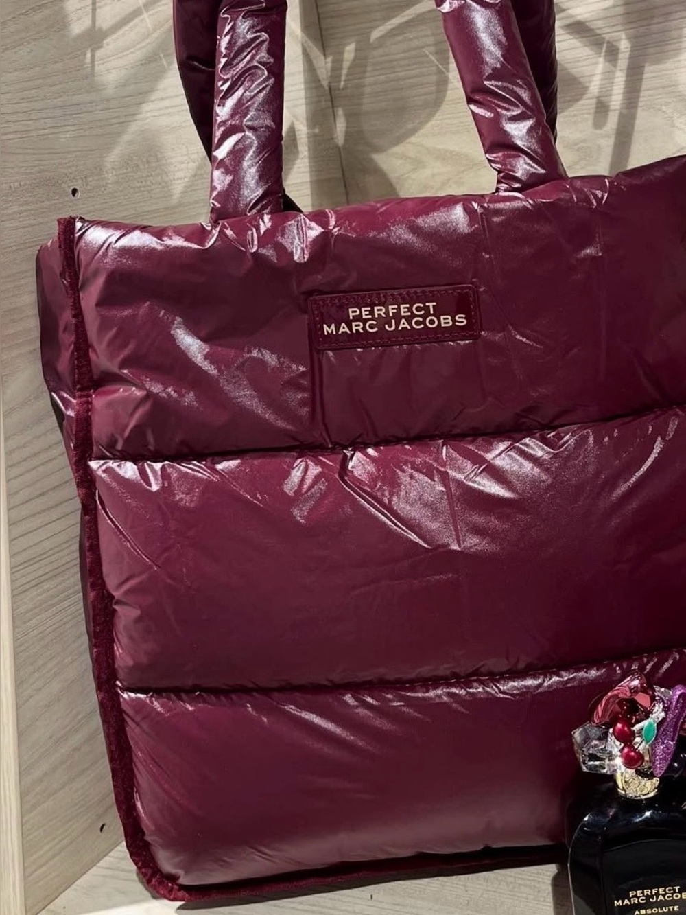 Marc Jacobs Perfect Puffer Tote in Glossy Wine